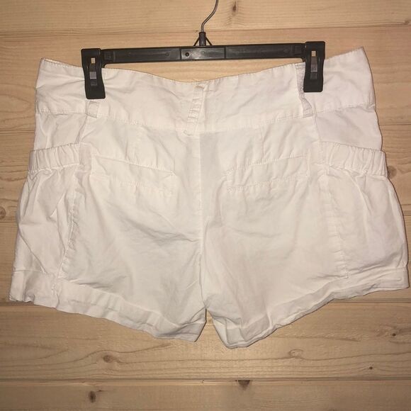 Zara TRF Shorts - Picture 5 of 9